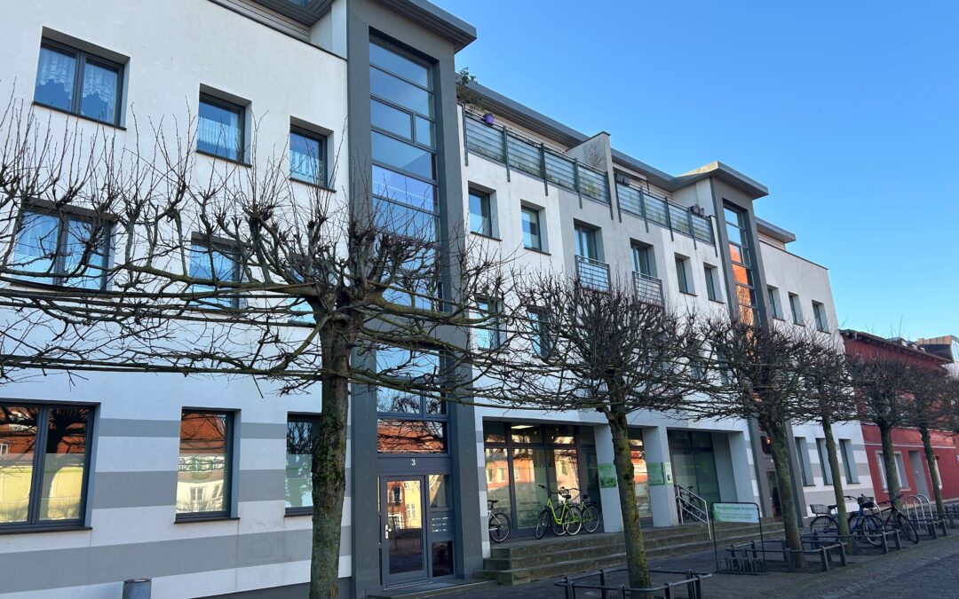 3-Raumwohnung in Barth, Markt 4, 2. OG links